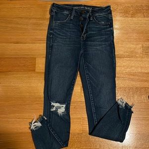 American Eagle Jeans. High Rise Jegging Crop. Size 4.